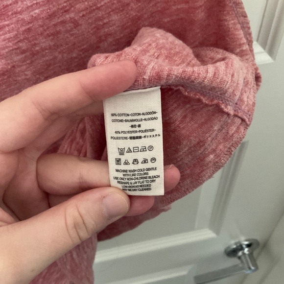 We the Free Light Red Sleeveless Turtle Neck - Size Medium - Picture 3 of 7